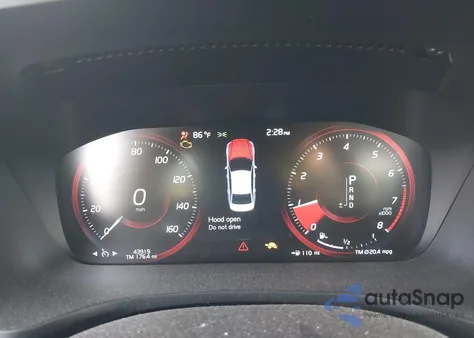 2020 Volvo S60 T5 Momentum z USA, uszkodzony, nr VIN 7JR102FK8LG030451